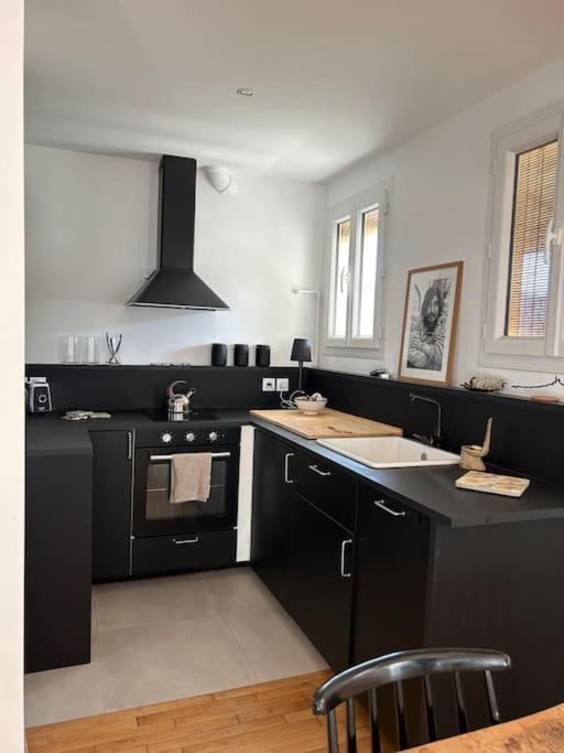 Duplex Apartment With Terrace And Closed Parking - Stade Charlety Paris Arcueil Bagian luar foto