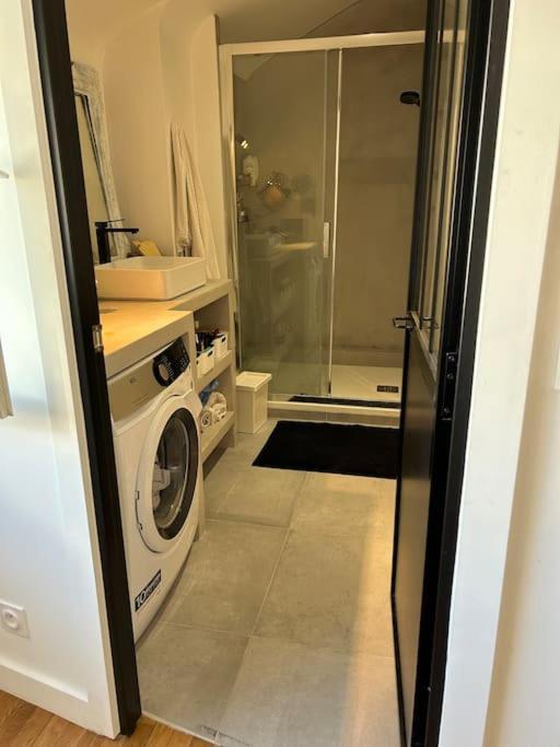 Duplex Apartment With Terrace And Closed Parking - Stade Charlety Paris Arcueil Bagian luar foto