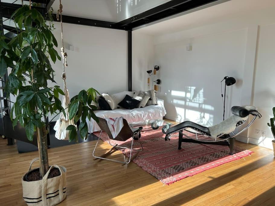 Duplex Apartment With Terrace And Closed Parking - Stade Charlety Paris Arcueil Bagian luar foto